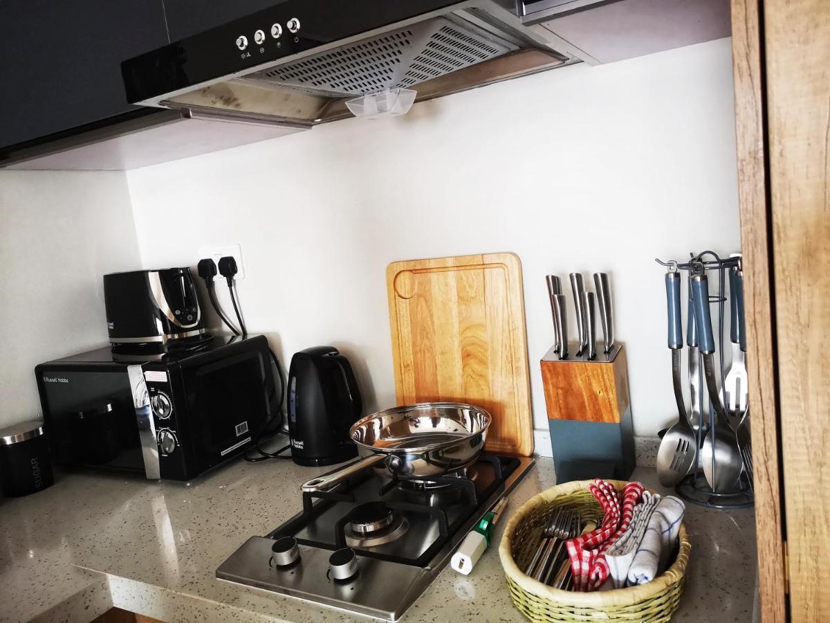 E14, Forest View Apartments, Deposit Required To Confirm Booking 콜롤리 외부 사진
