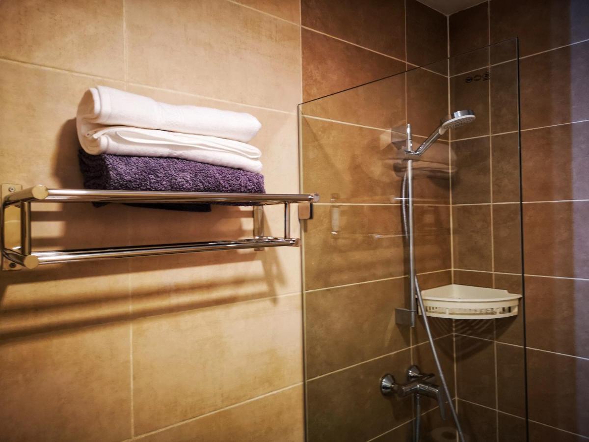 E14, Forest View Apartments, Deposit Required To Confirm Booking 콜롤리 외부 사진