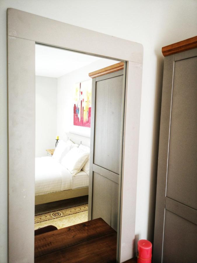 E14, Forest View Apartments, Deposit Required To Confirm Booking 콜롤리 외부 사진