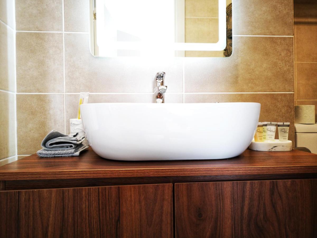 E14, Forest View Apartments, Deposit Required To Confirm Booking 콜롤리 외부 사진