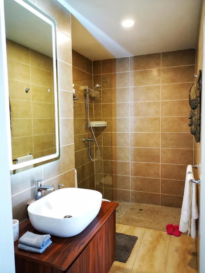 E14, Forest View Apartments, Deposit Required To Confirm Booking 콜롤리 외부 사진